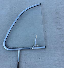 Vw bug passenger vent window