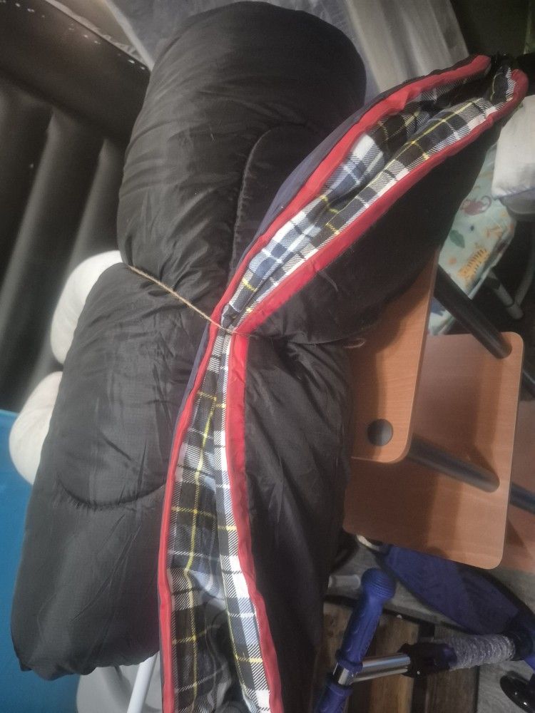 Thick Sleeping Bag -like New