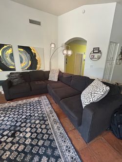 Sectional couch