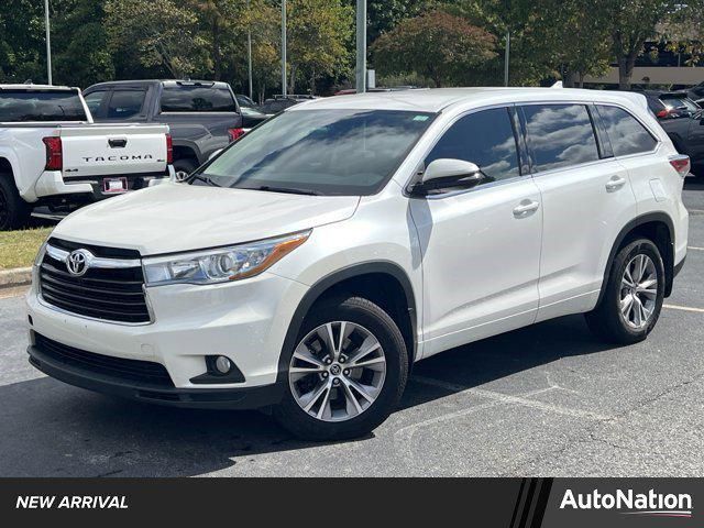 2016 Toyota Highlander