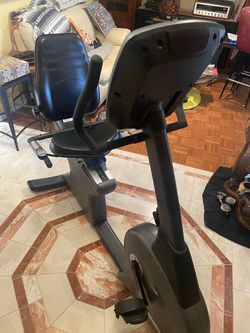 Recumbent Exercise Bike R70 Vision Fitness