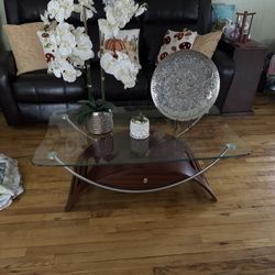 2 glass tables