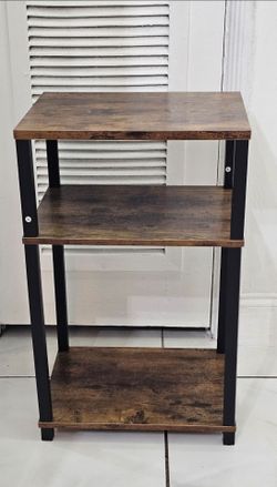 Side Tables Nightstand. Set of 2. Like New