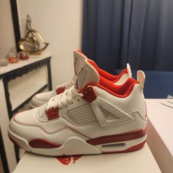 Jordan 4 Retro Women 