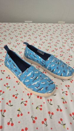Kids shoes