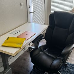 Table And Chair 