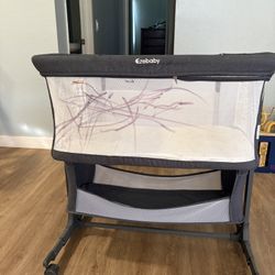 Free bedside Bassinet 