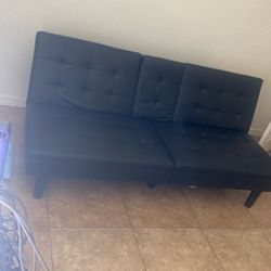 Black Futon With Plug-In Charger, Usb And Type C in great condition