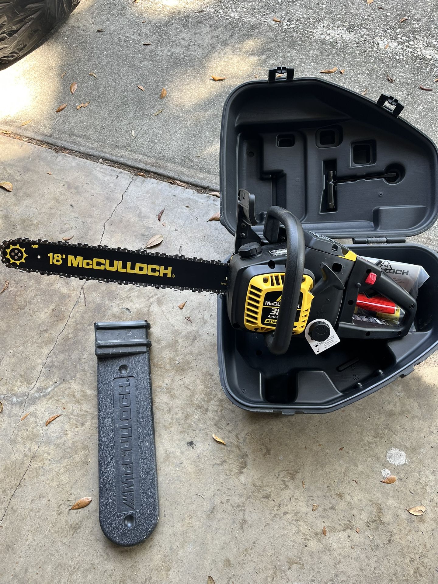 McCulloch 18” Chain saw