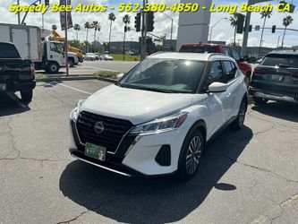 2023 Nissan Kicks SV