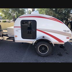 Camping Trailer With Amenities 