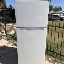 Like New………Refrigerator 