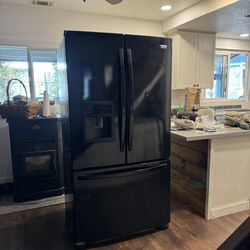 Kenmore Kitchen Appliances, Refrigerator And Dishwasher