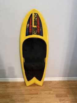 CUT 'N JUMP Knee Ski vintage Retro Rare Yellow Knee Board .