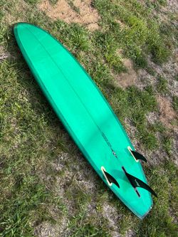 Evolver mid length surfboard 6’6”