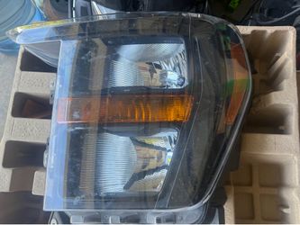 Halogen headlights 21-23 f150 ford