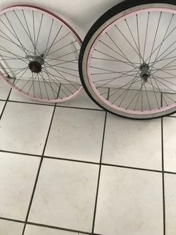 Bike wheels 26”