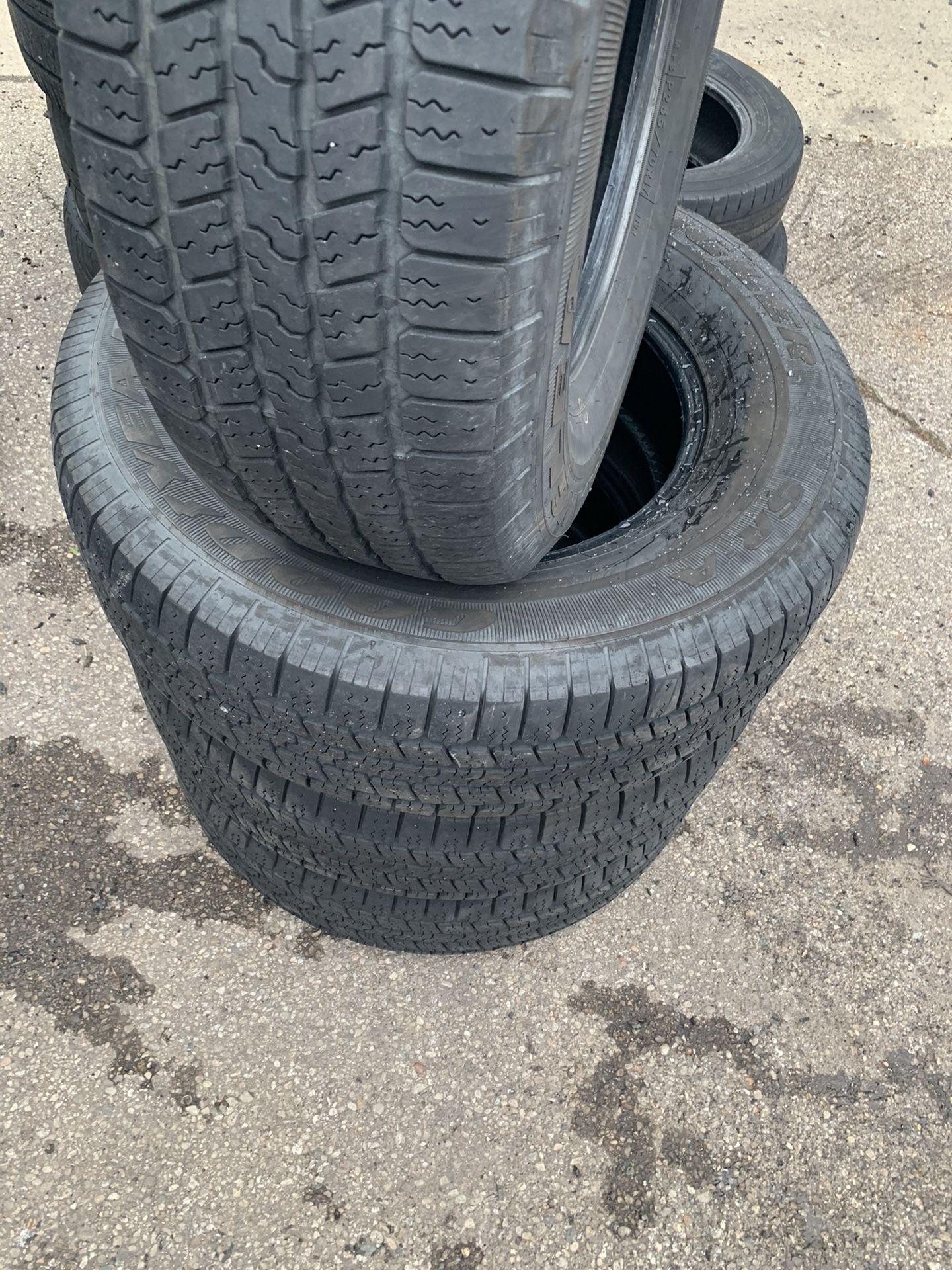 265 70 17