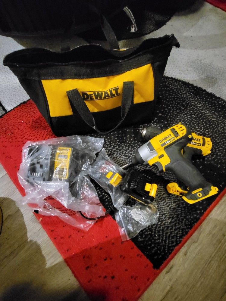 Dewalt 2-Tool 12-Volt Xtreme Max Brushless Power Tool Combo Kit