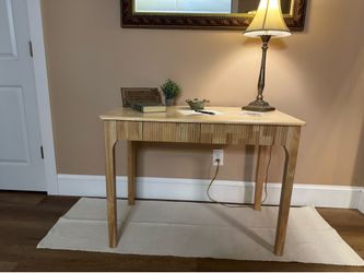 39.4" Mid Century Modern Solid Wood Desk - Fluted 2 Drawer (Natural)  Natural Wood Writing Desk