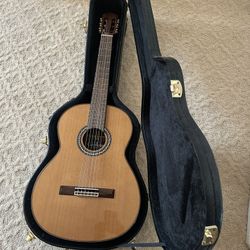 Classical Guitar - Cordoba C9 Cedar - Like New