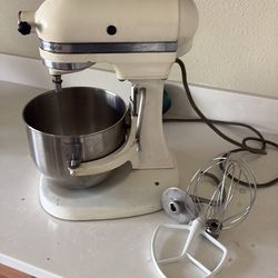 Kitchenaid K5A 5-quart bowl lift mixer