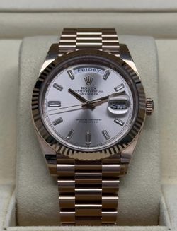 Rolex 228235 Day-Date 40 Factory Sundust Baguette 18k Rose Gold (Full Set)