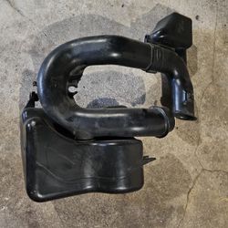 92-95 Oem Eg honda civic lower intake box