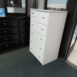 Jumbo Chest