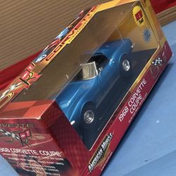 ERTL AMERICAN MUSCLE 1968 CORVETTE COUPE 50TH ANNIVERSARY 1:18 Die Cast