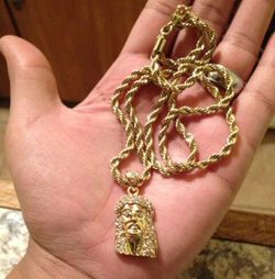 Gold Plated Rope Necklace w/ Jesus Pendant