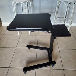 Portable Laptop Desk With Wheels 