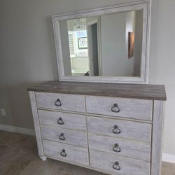 Grey Dresser
