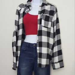 Hollister Checkerboard Button-down Boy Friend Style Flannel Shirt Size:S Color: Black/ White 