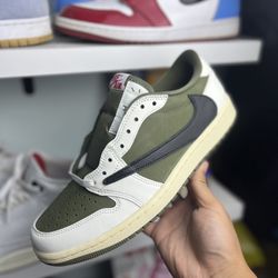 Jordan 1 Low Travis Scott Medium Olive