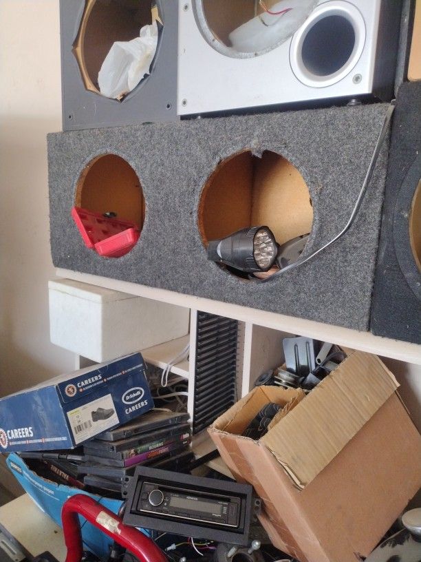 speaker box for two 10-in subwoofers