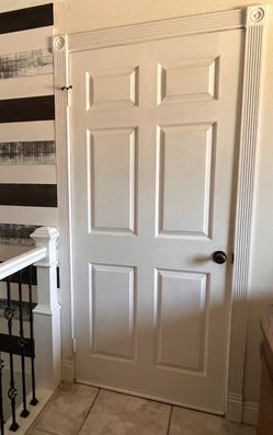 Used in good shape INTERIOR DOORS <>< VARIOUS SIZES