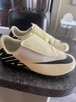 Soccer Youth Cleats 12c