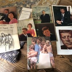 JFK VINTAGE MEMORABILIA 