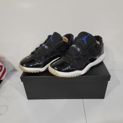 Jordan Retro 11 Low Space Jams 1.5y 