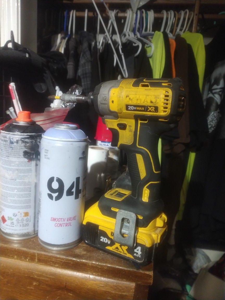 20v DeWalt XR 4AH Brushless Motor