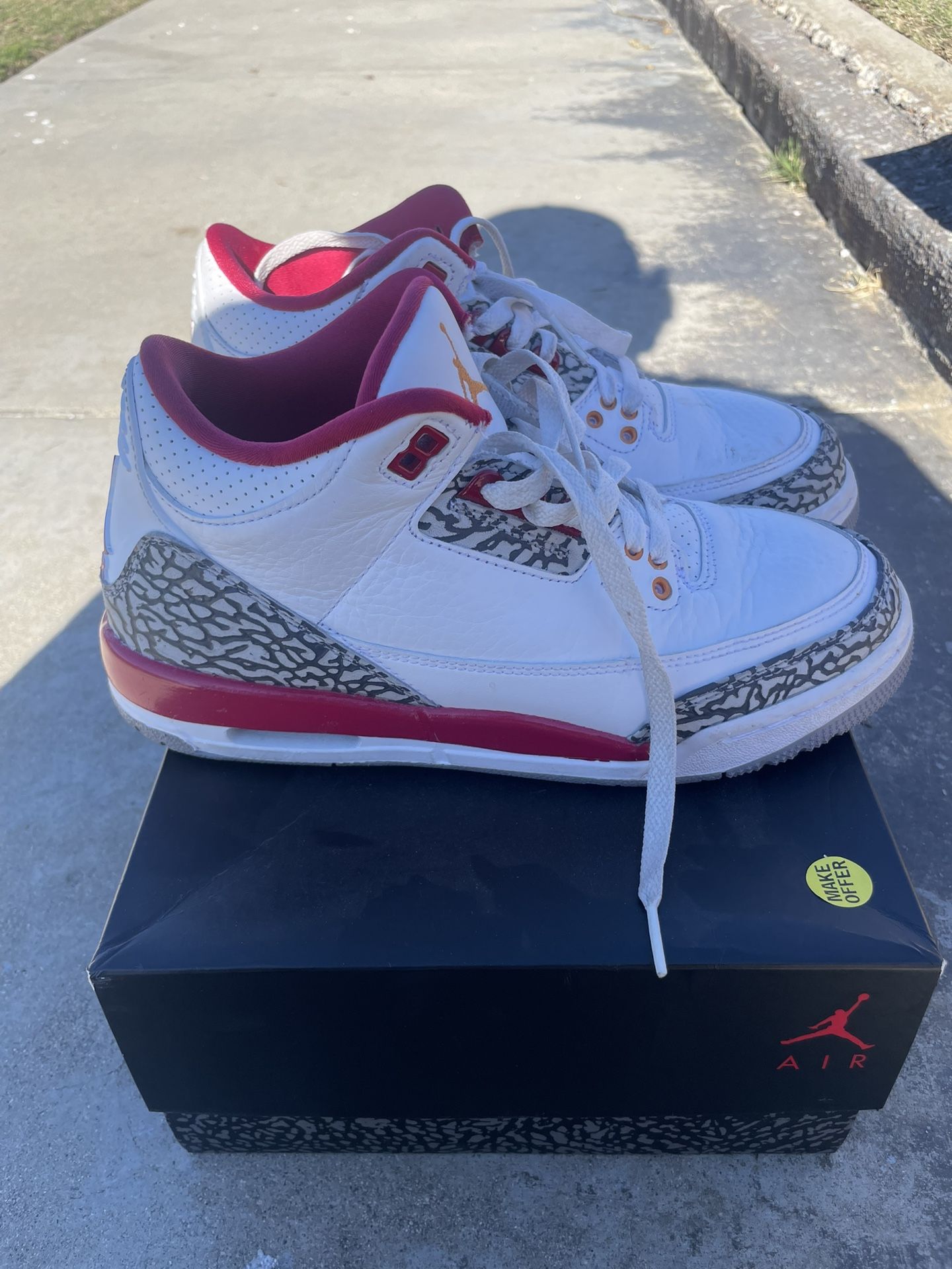 Air Jordan 3 Retro *Fire Red*