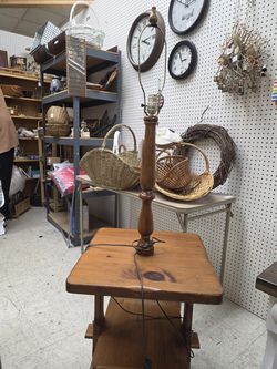 Lamp end table NO shade