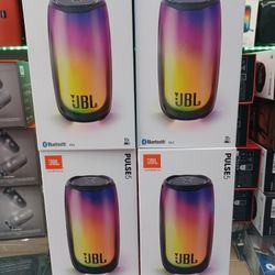 JBL Pulse 5 Loud Personal Bluetooth Speakers.  Beautiful Lighting Show 