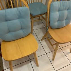 4 Solid Wood Chairs with cushions 