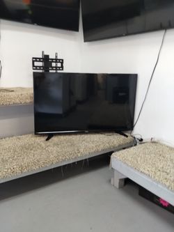 Toshiba Tv For $225