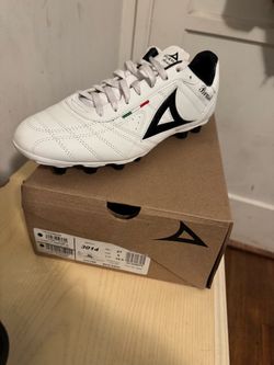 PIRMA Brasil soccer cleats size 27/9 men’s