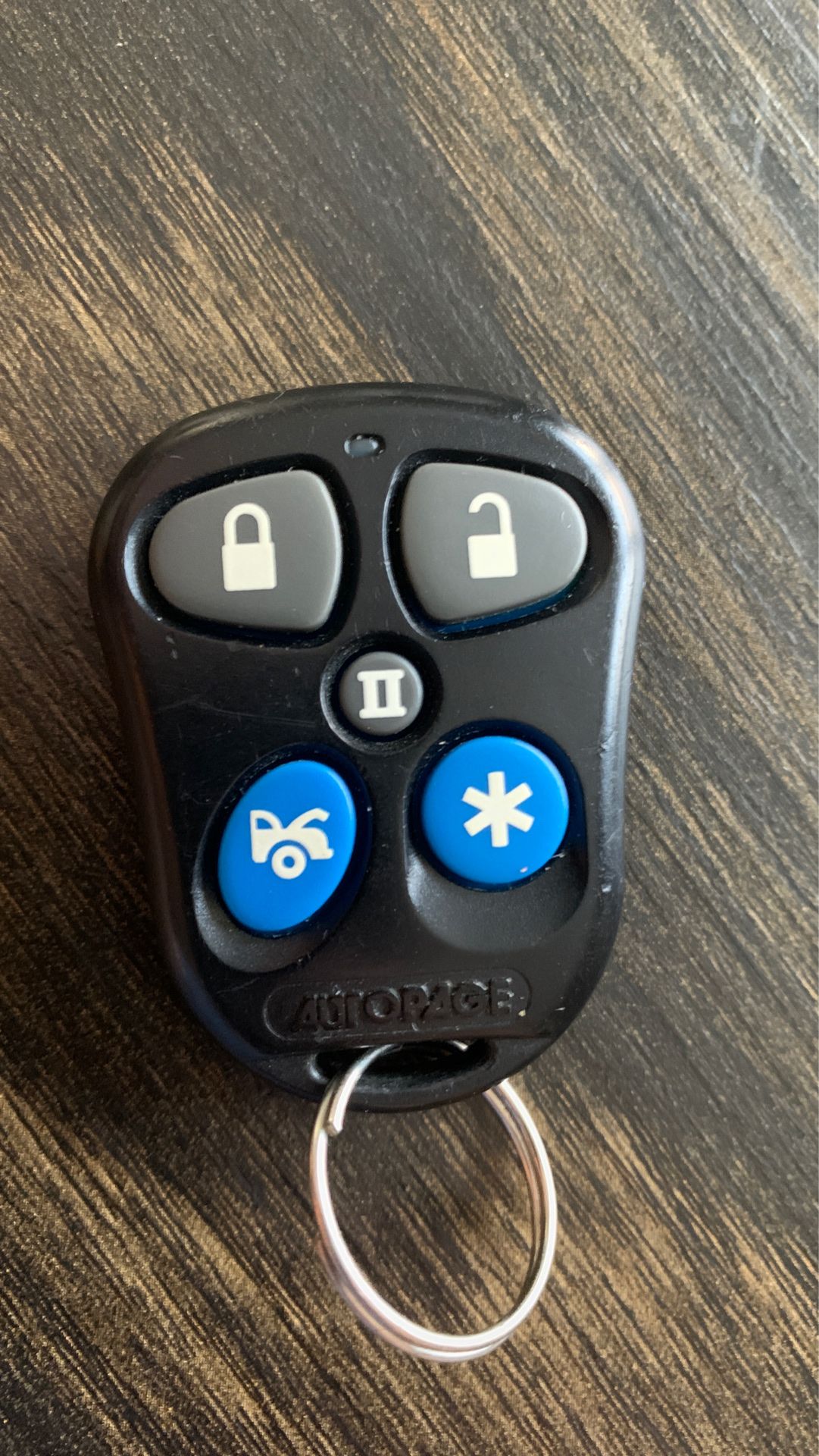 REMOTE CONTROL UNIVERSAL FOR CAR OR TRUCK !!!! MAKE OFFER !!!!
