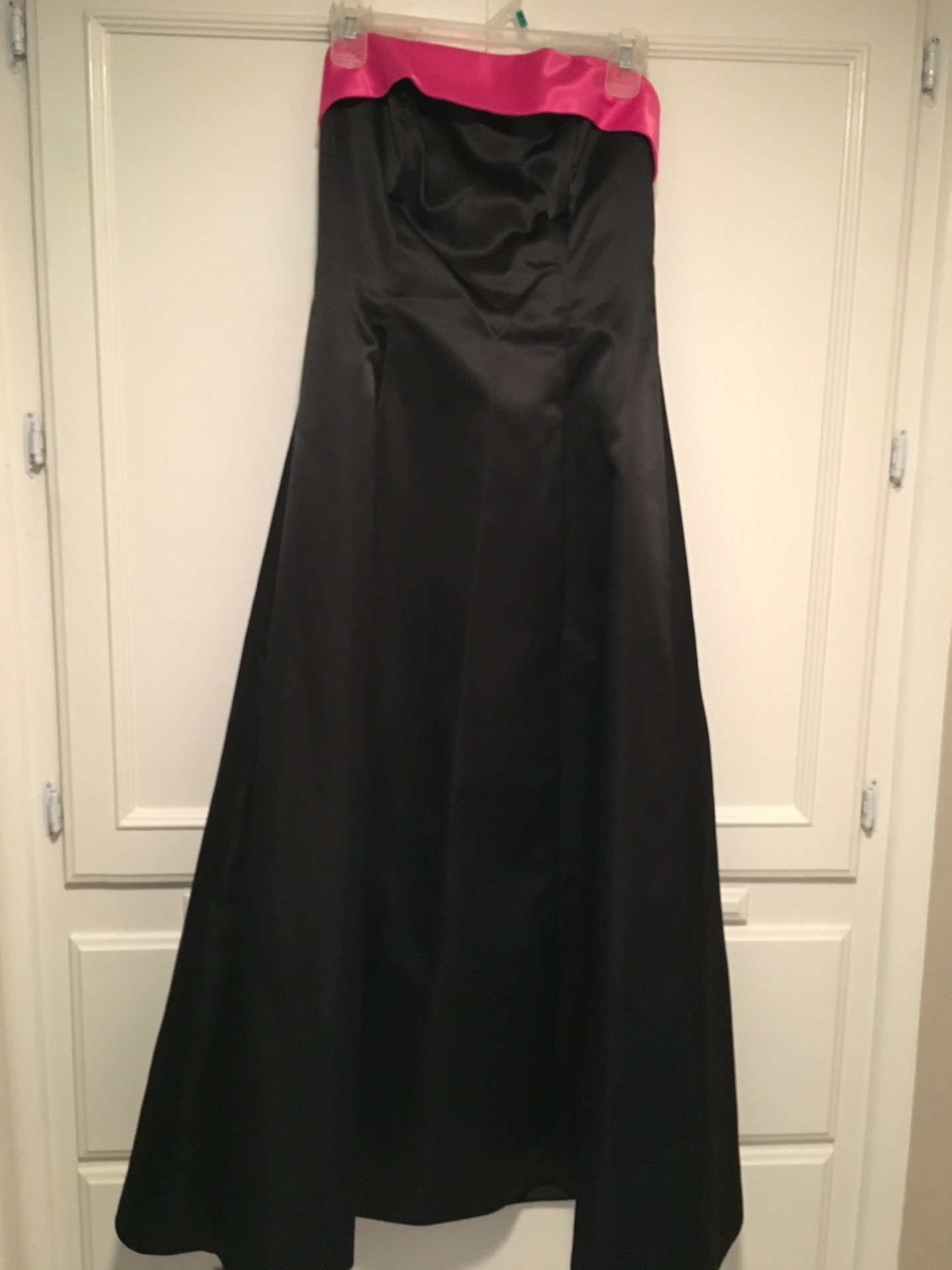 Teenager/woman’s black satin dress/fushia satin trim size 7/8