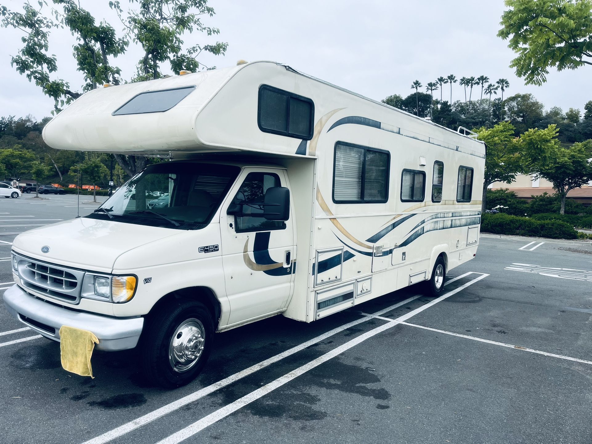 ford 1(contact info removed) rv ( motor home)